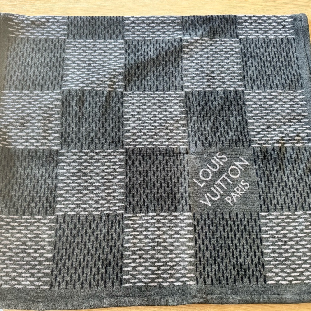 Louis Vuitton Gray Checkered Towel